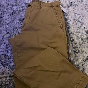 With tags men gap pants size 34x32